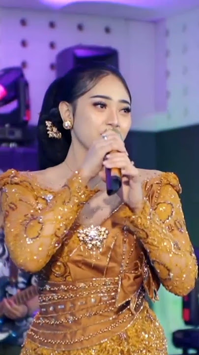 Silvy Kumalasari - Gerajakan Banyuwangi | gandheng tangan ring pinggiran pinggir pesisir gerajagan