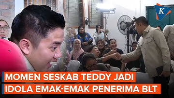 [FULL] Potret Teddy Jadi "Idola" Emak-emak Penerima BLT, Antre Ingin Salaman