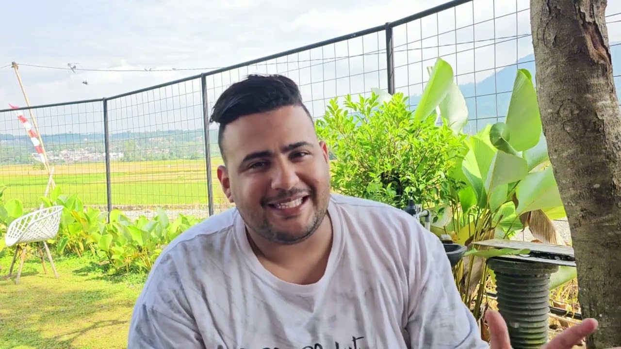 لماذا يحب العرب بونشاك او الجبل الاخضر في اندونيسيا ، وهل يستحق ⁉️