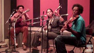 Carolina Chocolate Drops &quot;Trouble in Your Mind&quot; Live at KDHX 9/26/09 (HD)