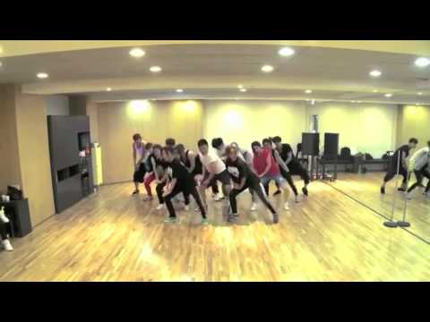 PSY - Gangnam Style mirror dance practice