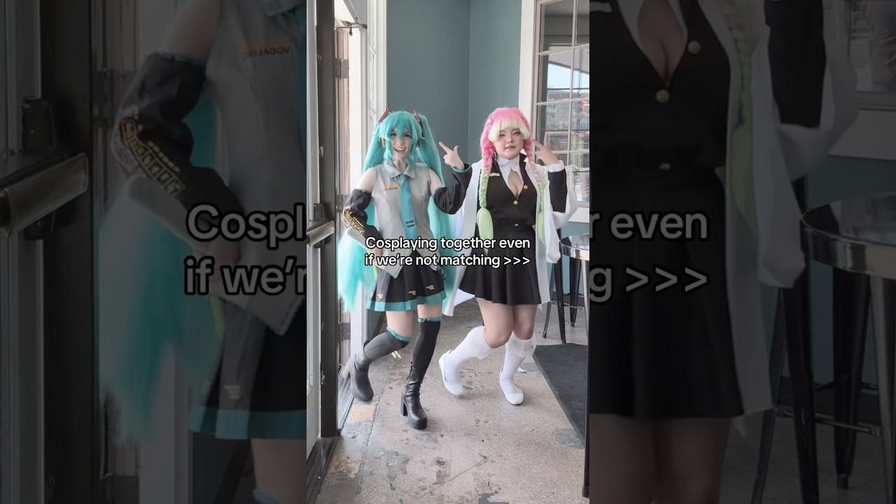 Like wdym Miku and Mitsuri are just chilling together; Mitsuri: @Melodic.cosplay #cosplayer #cosplay
