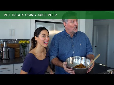 Video: DIY Jíst: Juice Pulp Dog Treats