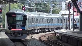 小田急新5000型秦野駅発車