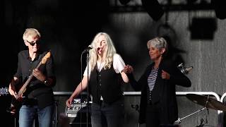Patti Smith and Joan Baez ' 'People Have The Power' Stockholm Music and Arts 20160731