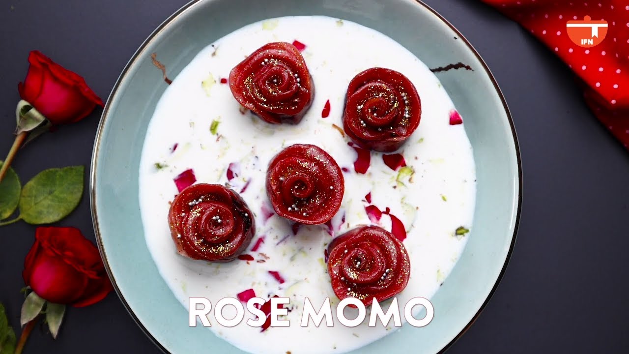 गुलाब के आकार के वेज मोमो/मोमोज की रेसिपी | Rose Momos Recipe |Dessert Momos | Prepare for Rose Day! | India Food Network