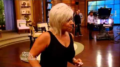 "Long Island Medium" Theresa Caputo -- "LIVE! with...