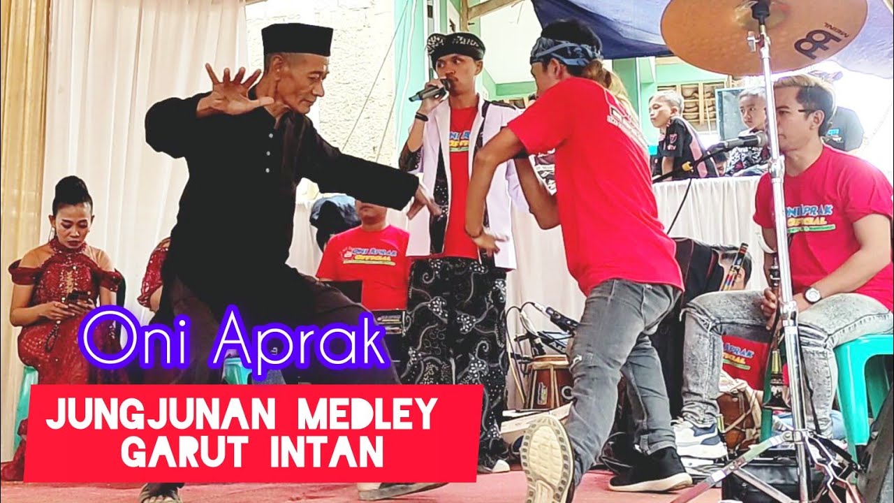 JUNGJUNAN MEDLEY GARUT INTAN COVER ONI APRAK BAJIDOR VERSION//DASS ENTERTAINMENT
