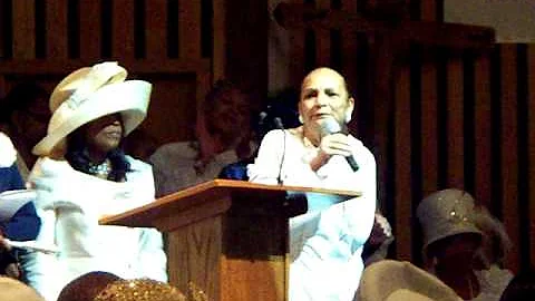 Mother Thelma Butts - "Let the Redeemed of the Lor...