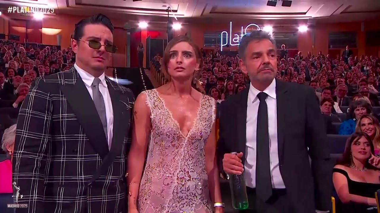 La familia Derbez toman los XII Premios Platino