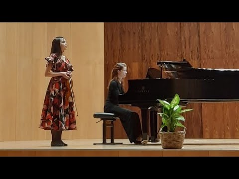 Karłowicz Violin Concerto II mov. Julia Majewska