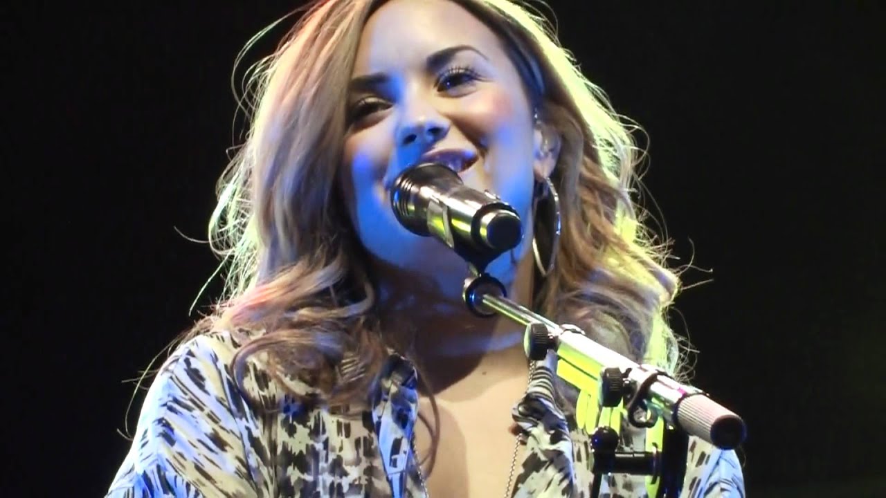 Demi Lovato SoundCheck Party Movistar Arena Chile 2012