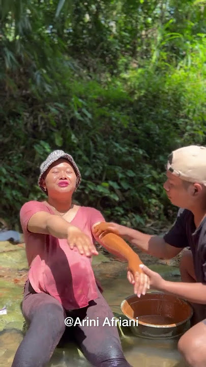 PREGNANT WOMEN CRAVE MUD BATHS #diy #viral #art #comedy #toys #funny #unique #short