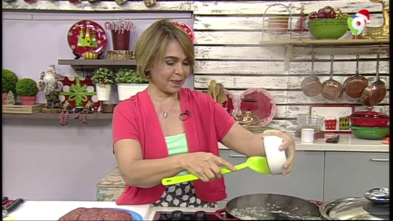 Aprende a preparar un Pastel Maduro al Pastitsio en Clases de Cocina con Jacqueline 1/4
