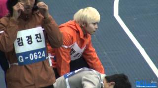 120108 백청강 아육대 50M예선대기4