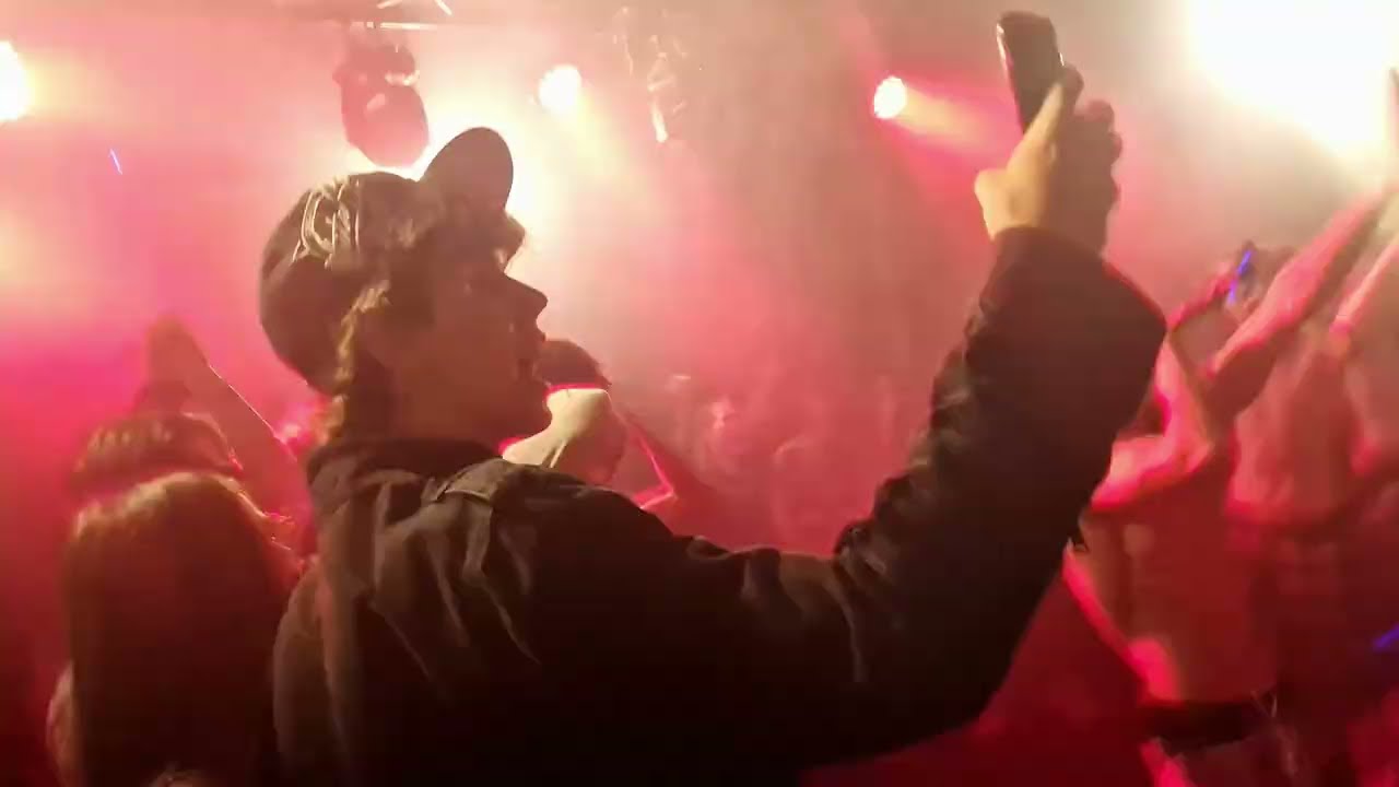 Guarda JUGG.4MV FEAT. SZVORY - FRANKENSTEIN (PALAZZO PERMANENS, 2026. 08. 28.) su YouTube Guarda JUGG.4MV FEAT. SZVORY - FRANKENSTEIN (PALAZZO PERMANENS, 2026. 08. 28.) su YouTube
