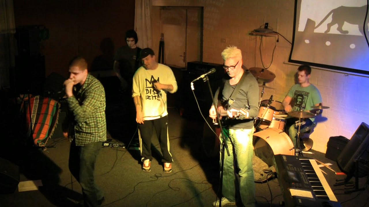 "Mijn visie" door het One World Jam hiphop rock project "Grofvuil"