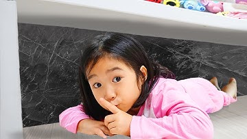 Hide and Seek play with Boram