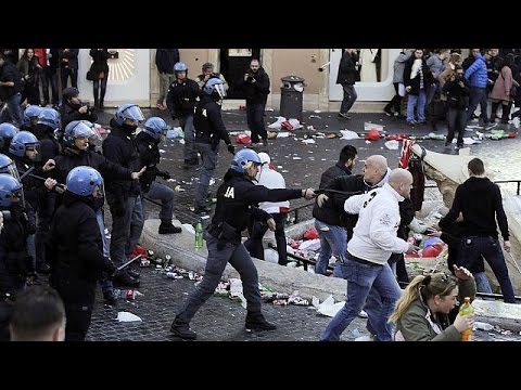 Feyenoord fans riot in Rome ahead of Europa League clash - YouTube