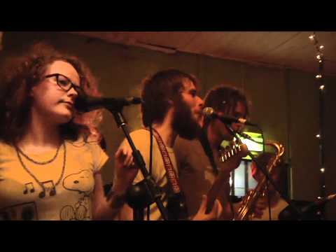 Irie Knights - Water Spider (Live at The Jade Monkey)