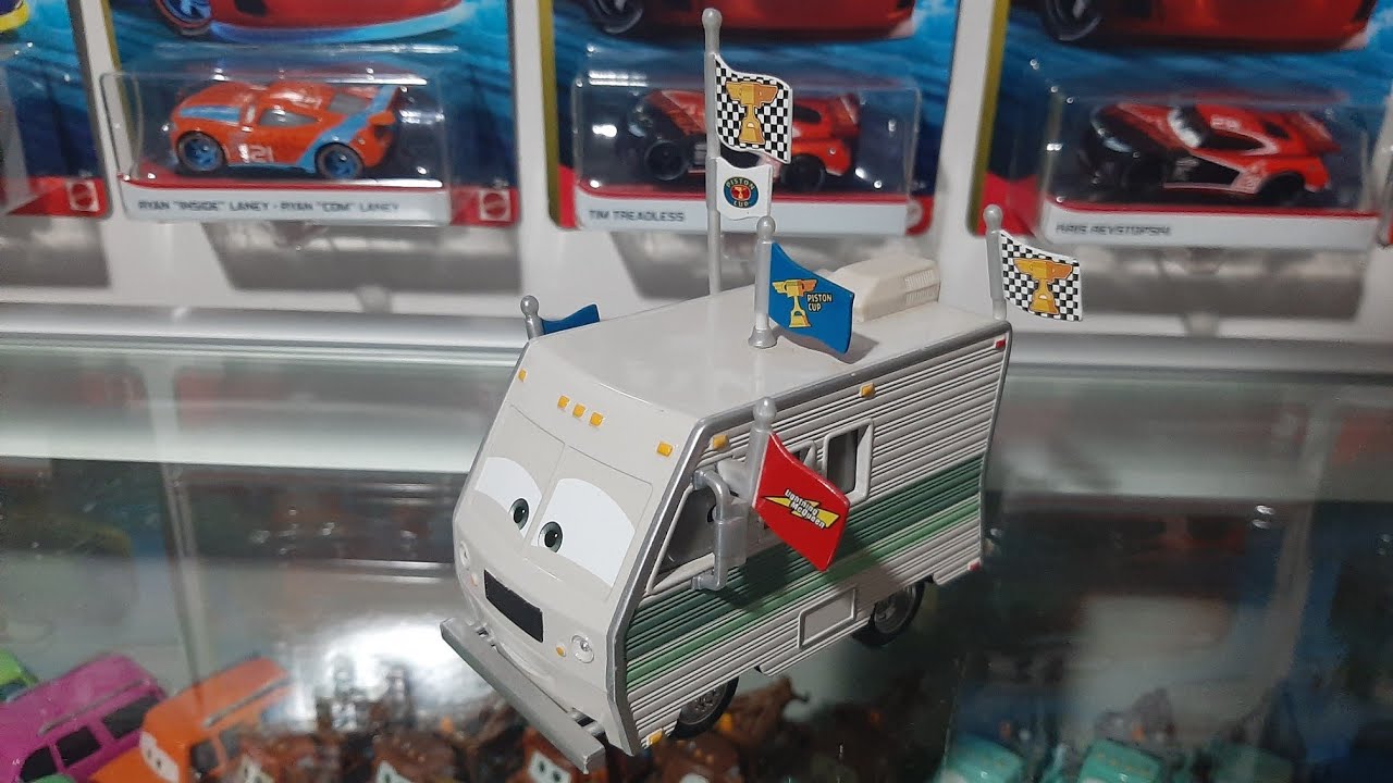 Mattel Disney/Pixar Cars Doug R.M. (Piston Cup Fan) Dinoco 400