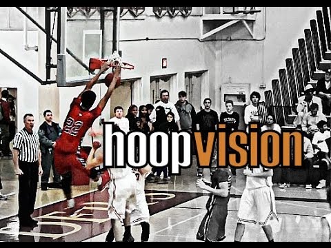 Marquese Chriss shows his hops and pops at the Crawsover Seattle