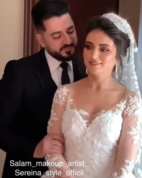 عروس مرتبكة من افعال زوجها المحرجة لها اثناء التصوير