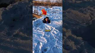 ❄️ Çocuk Karda Hazine Arıyordu ⁉️ 💎😱