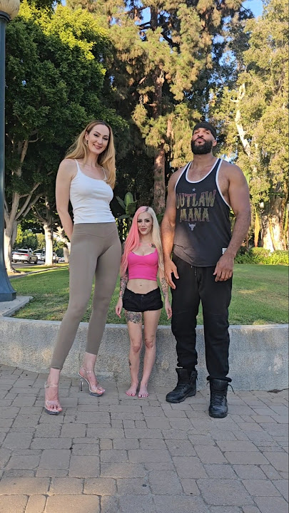 Tag your little friend 🧡