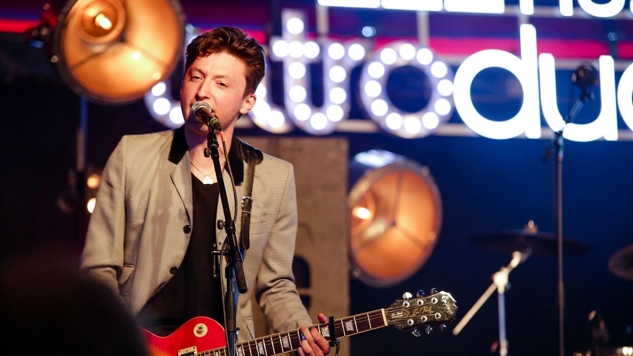 The RPMs - Troubled Town (Glastonbury 2016)