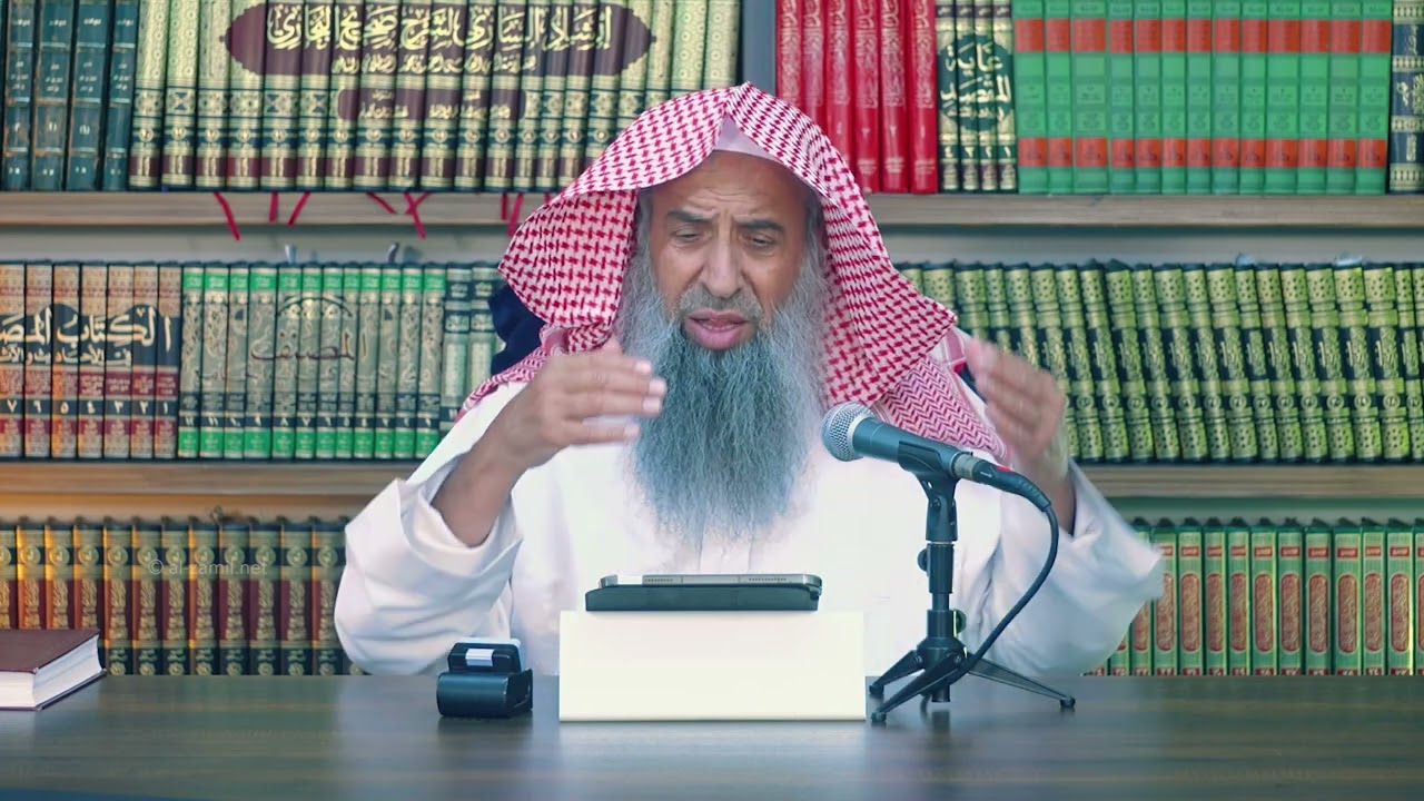 حكم إمام ينام بين المغرب والعشاء ليرتاح صوته للتراويح؟