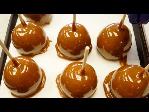 How It's Made: Caramel Apples