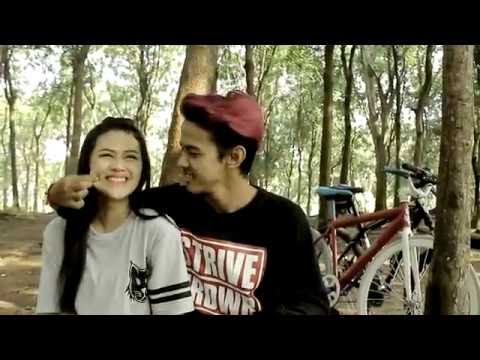 Stay Young Again - Hilang Tak Berarti (Official Video Clip)