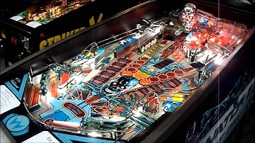 Terminator 2 Pinball Machine (Fully LED)