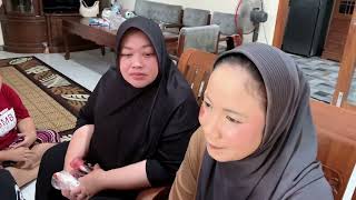 Download Lagu MAKE UP LAMARAN MBAK PALUPI🥰❤️- HATI NE BER BUNGA’ TENAN IKII🤭🤗 MP3 Download Lagu MAKE UP LAMARAN MBAK PALUPI🥰❤️- HATI NE BER BUNGA’ TENAN IKII🤭🤗 MP3