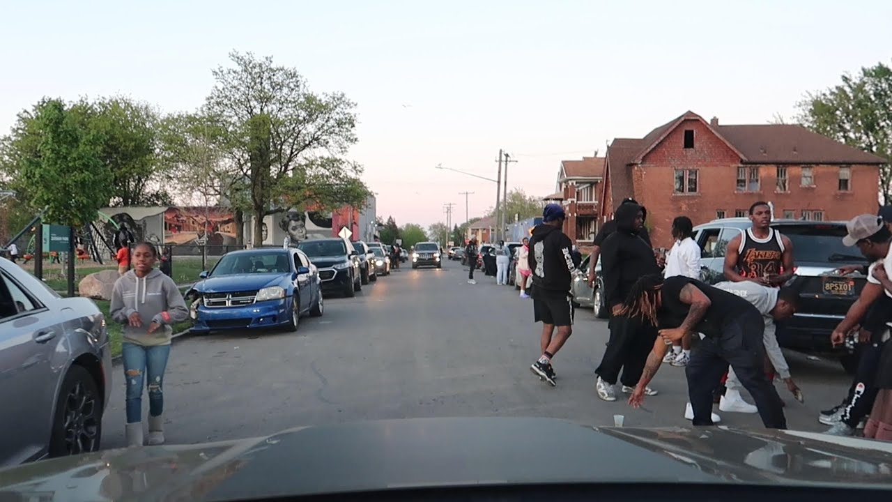 REAL STREETS AND HOODS / DETROIT MICHIGAN