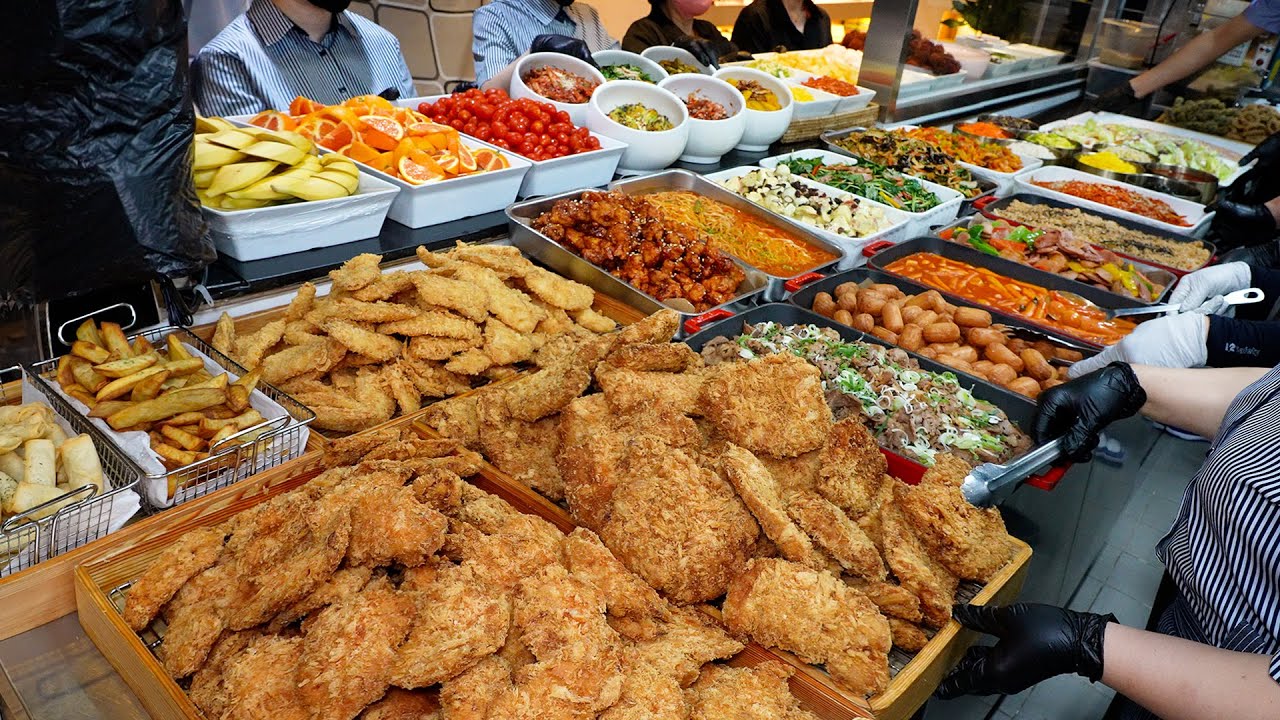300평 매장의 무한리필 돈까스 뷔페? 직원만 30명! 50가지 메뉴 다 만드는 줄서서 먹는 뷔페┃Pork cutlet buffet / Korean street food