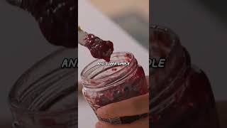 Start your Sunday morning with this Colorful Yogurt Toast recipe! | HONEYSUCKLE