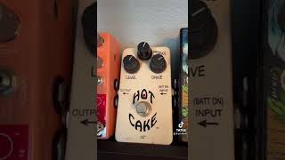 Crowther Audio Hotcake - Pedal on ModularGrid