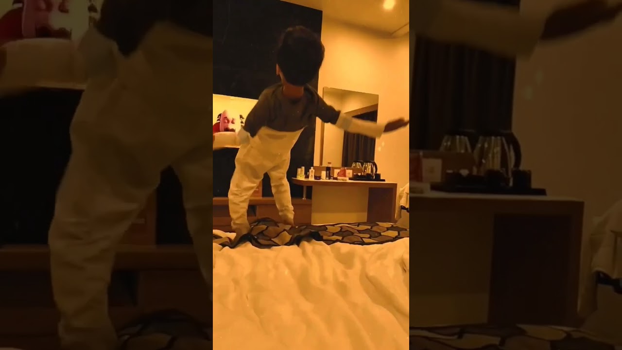 darpan bata bachpan kaha🙂🤗 