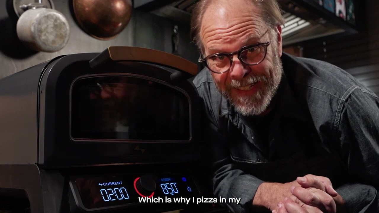 Alton Brown Reviews the Current Model P Smart Pizza Oven