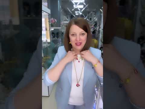 Новый тренд этого летаМы за яркие цветаКолье которое подойдет под любой гардероб#бижутерия #красота