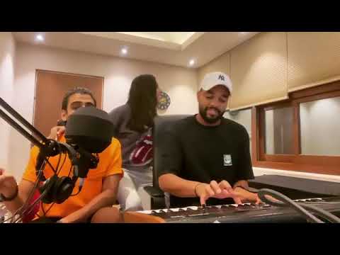 رجاء بلمير وعمر بلمير يغنيان معا اغنية قراري مع موزعها المبدع خليفة أحمد