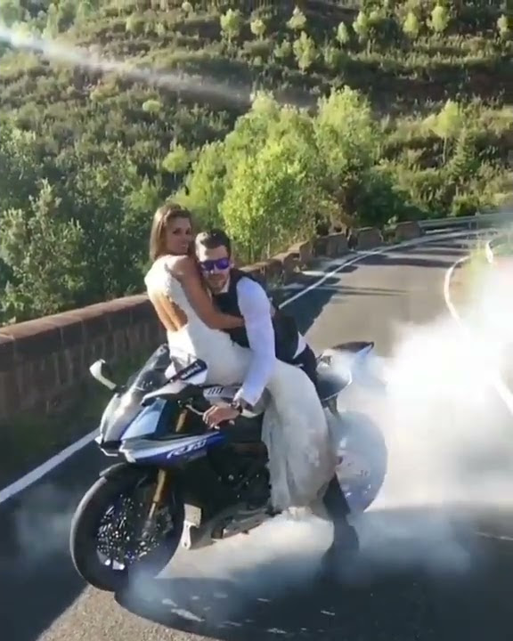 wedding couple R15 exhaust 🔥 bike