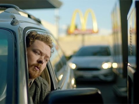 mcdonald's-"night-run"-spanish-tv-commercial