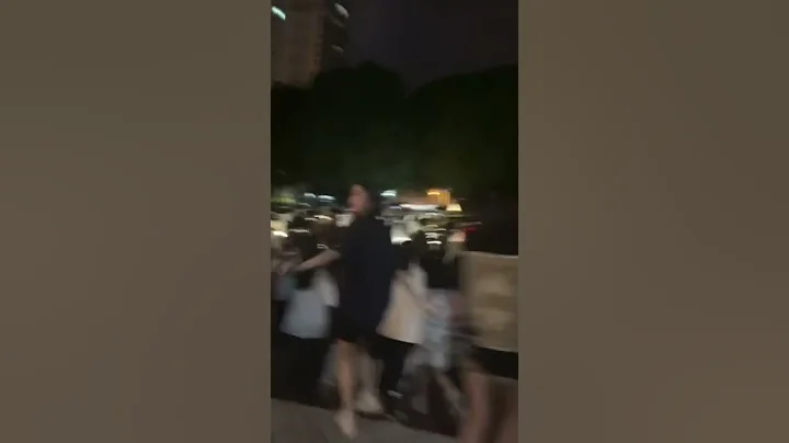 社會百態 | 高考前學校給我們助威 全校老師打開車燈  為我們照亮了前方的路 這樣的氛圍真的很難釋懷 #新聞 #中國新聞 #news #社會百態 #中國 - 天天要聞