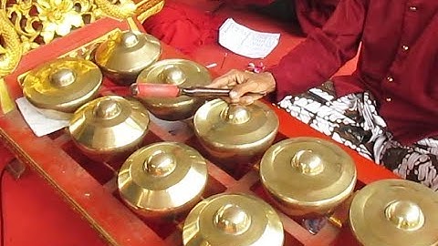 MBOK YO MESEM Campursari / Javanese GAMELAN Music Jawa / WANI WIRANG Balai Budaya Minomartani [HD]