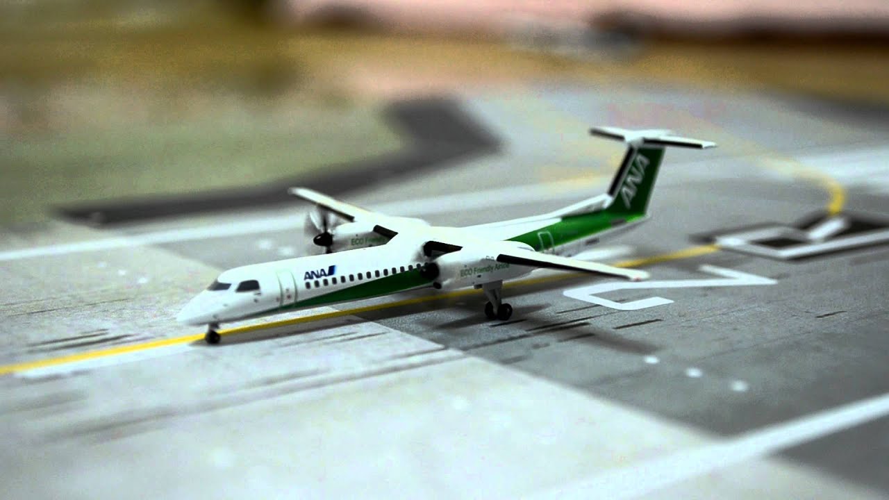 JC Wing 1/400 ANA Dash-8 Q400 - YouTube