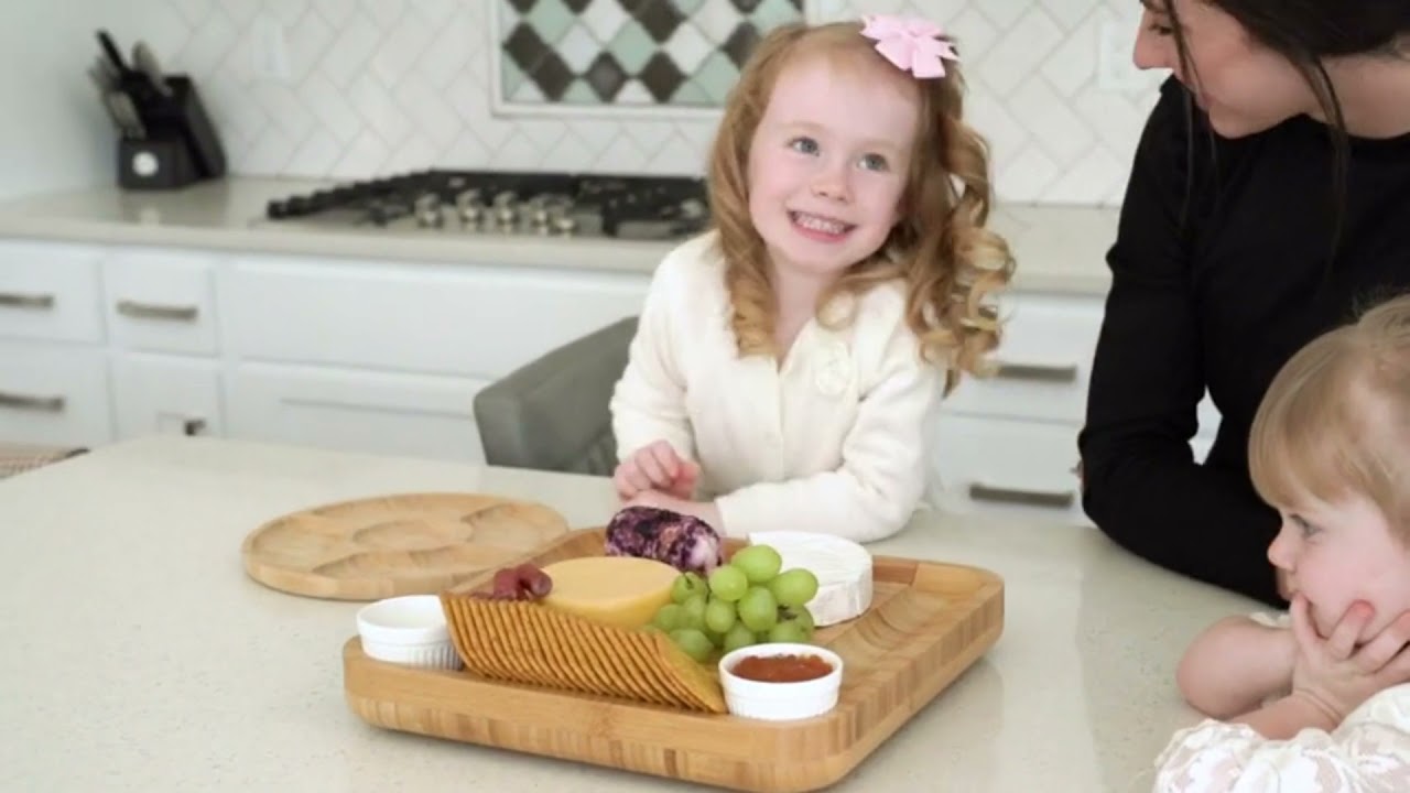 SMIRLY Cheese Board and Knife Set - Charcuterie Board Set,