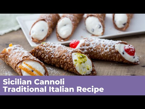 SICILIAN CANNOLI - Traditional Italian Recipe